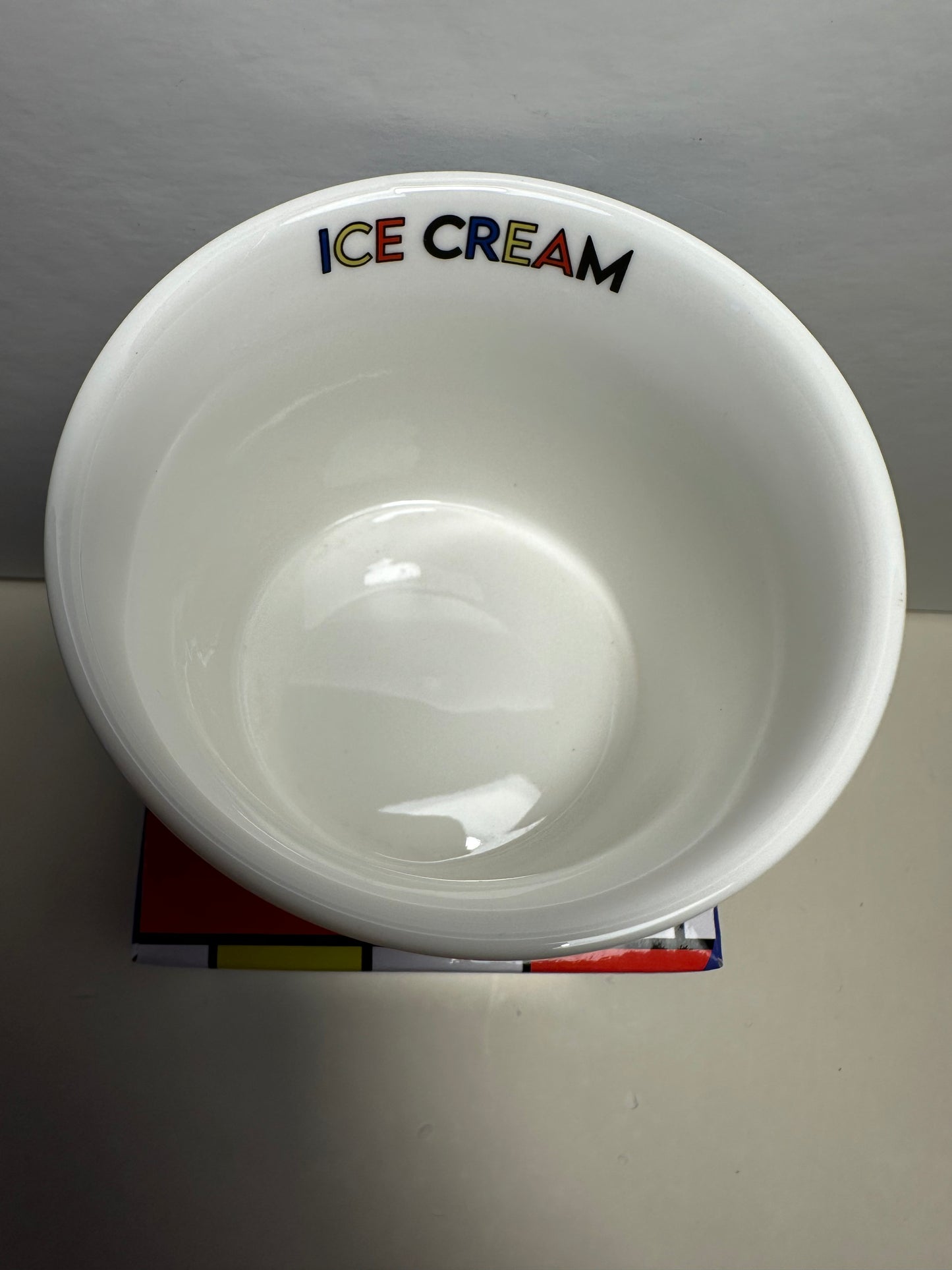 Mondrial ice cream cup